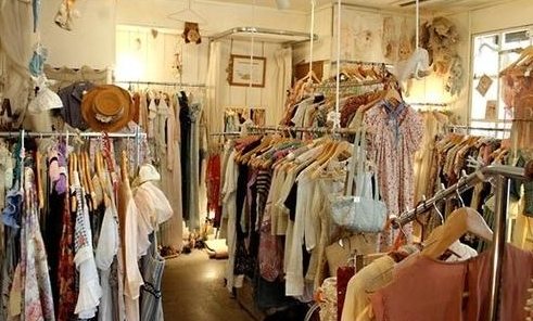 抖拓济南女士衣服三级分销为何如此受青睐？微分销系统源码售价多少？